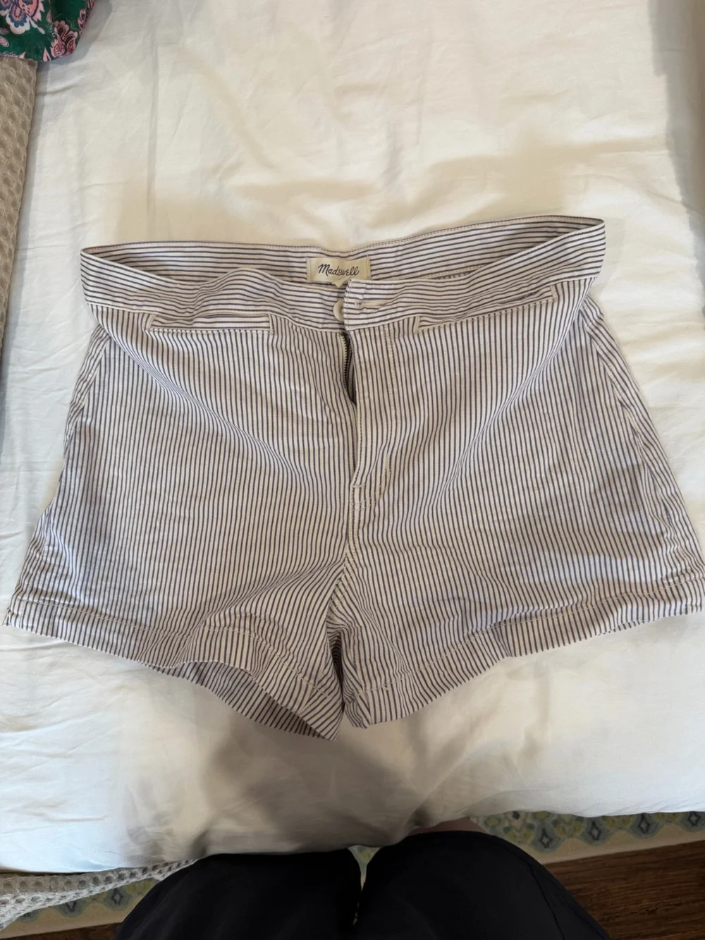 Madewell White and Navy Striped High-Rise Cotton Shorts